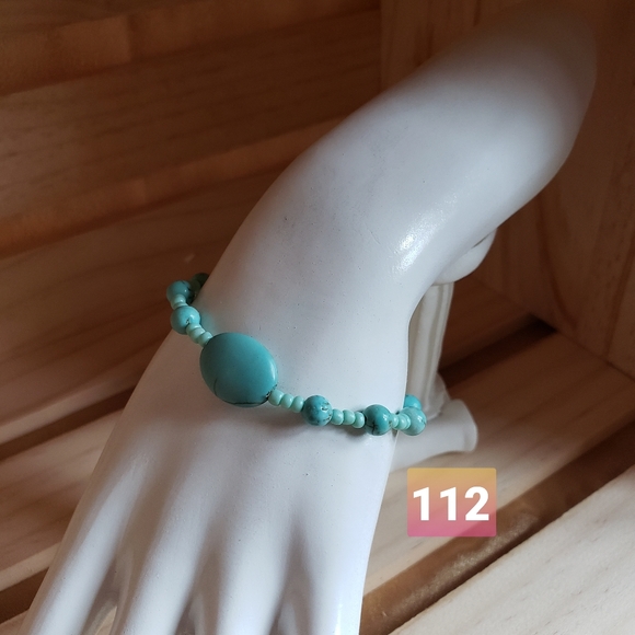 Bracelets - Picture 5 of 6